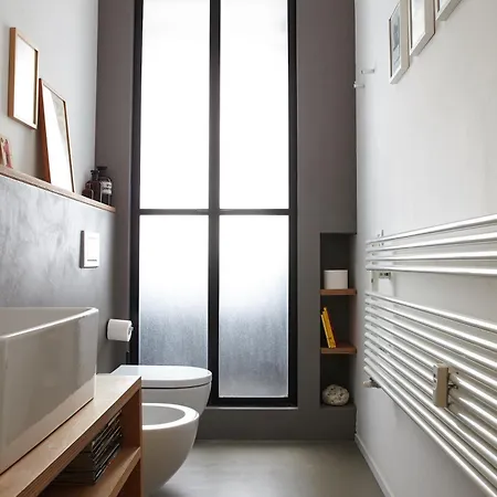 Apartment In Porta Venezia Milan